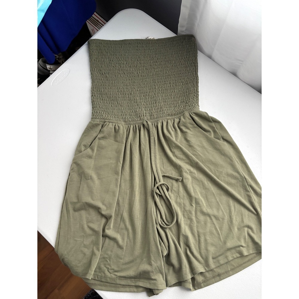 Zenana Romper Olive Green Strapless Smocked Drawstring Pockets XL‎